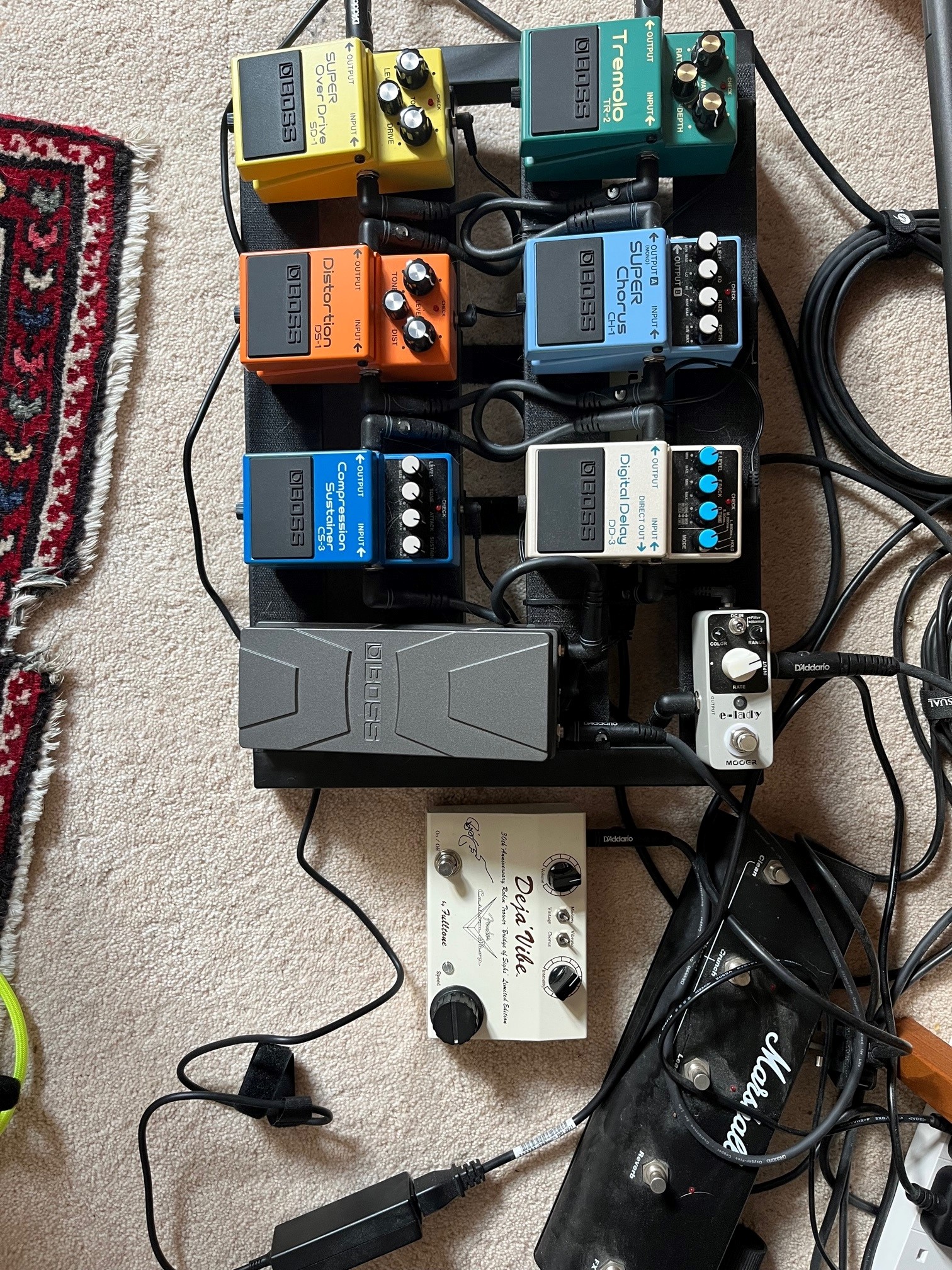 Johnny deals marr pedalboard